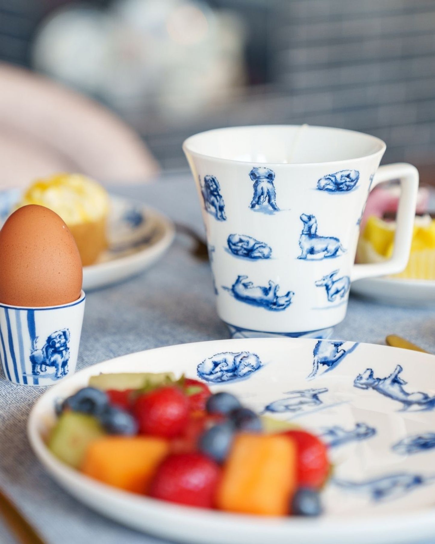 Frühstücksteller mit Affen/ Dackel