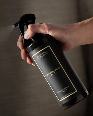 Home Textil & Room Spray Cereria Mollà 500ml – Flasche seitlich
